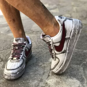Nike Air Force One Custom Délavé Swoosh Bordeaux