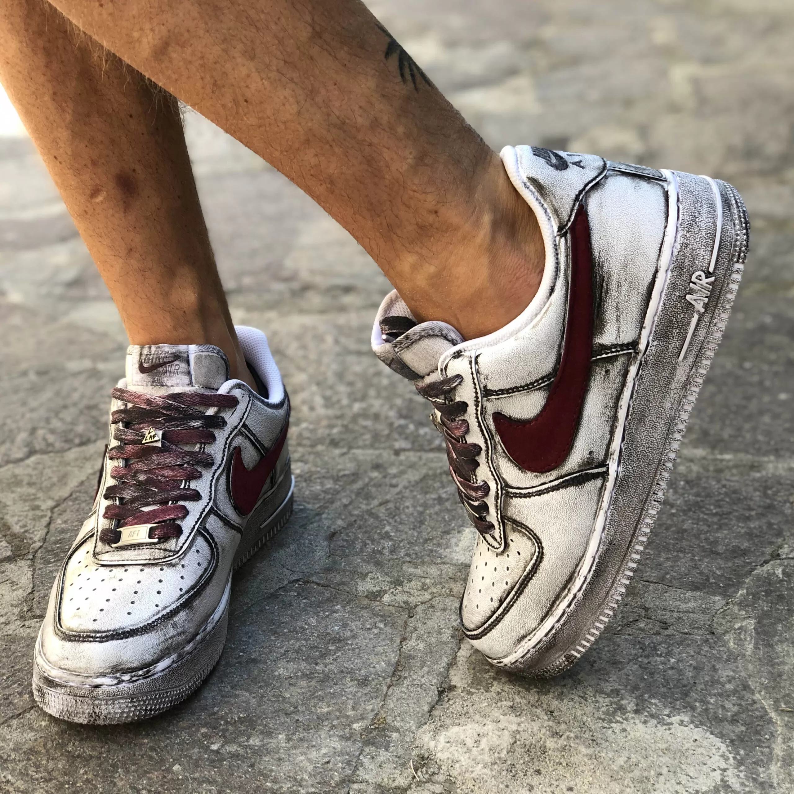 Nike Air Force One Custom Délavé Swoosh Bordeaux