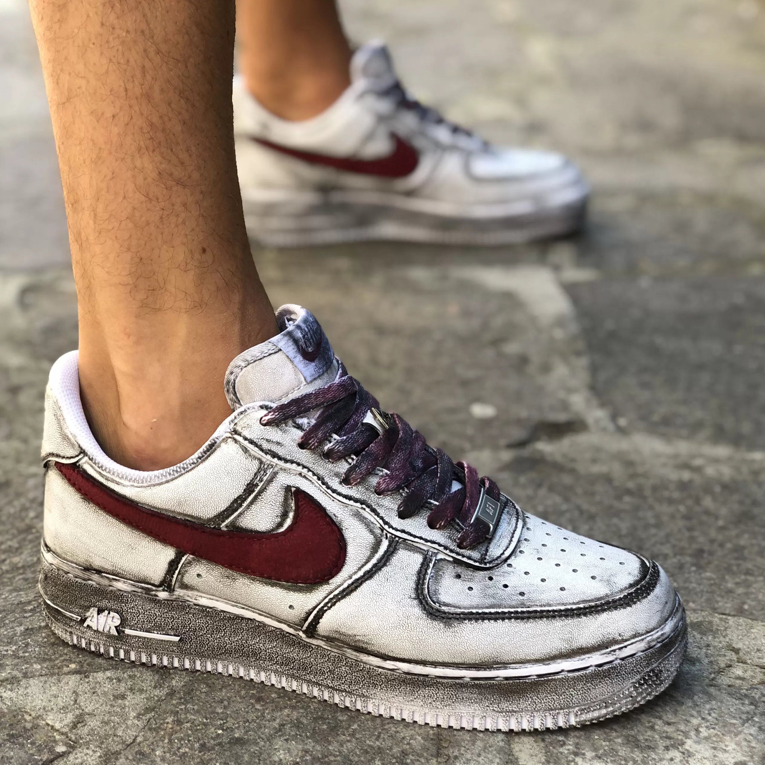 Nike Air Force One Custom Délavé Swoosh Bordeaux