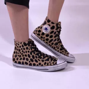 Converse All Star Personalizzate Tessuto Leo Borchie e Occhielli Oro Bruniti
